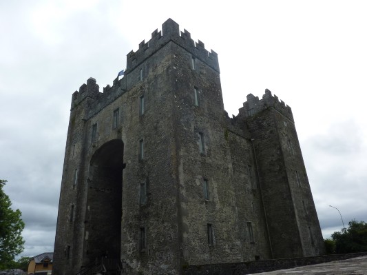 Bunratty Castle (1425)