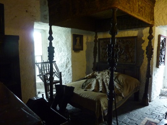 Bunratty Castle (1425)