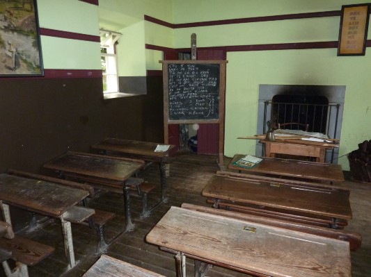 Parco popolare di Bunratty - La scuola