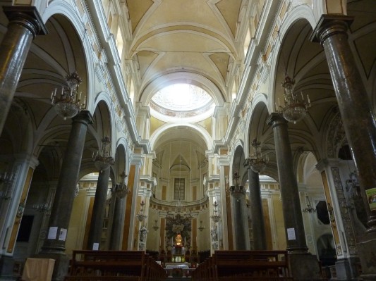 Chiesa del Carmine Maggiore - interno