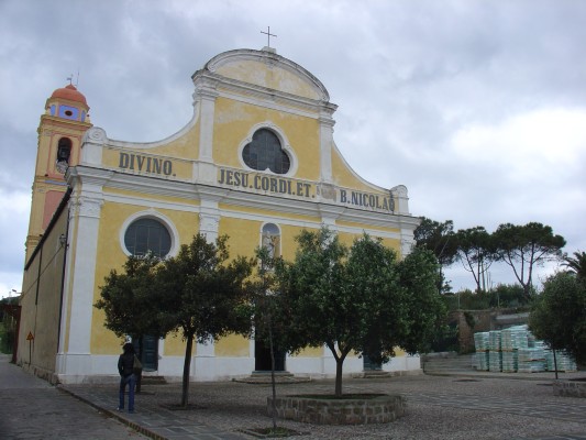 Capraia - la Chiesa