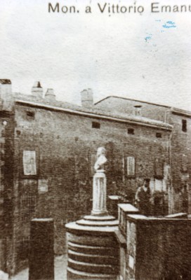 Castagneto - Statua del Carducci